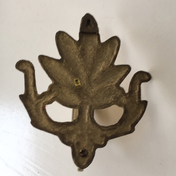 Two Matching Vintage Gold Tone Candle Wall Sconces - Picture 2 of 14